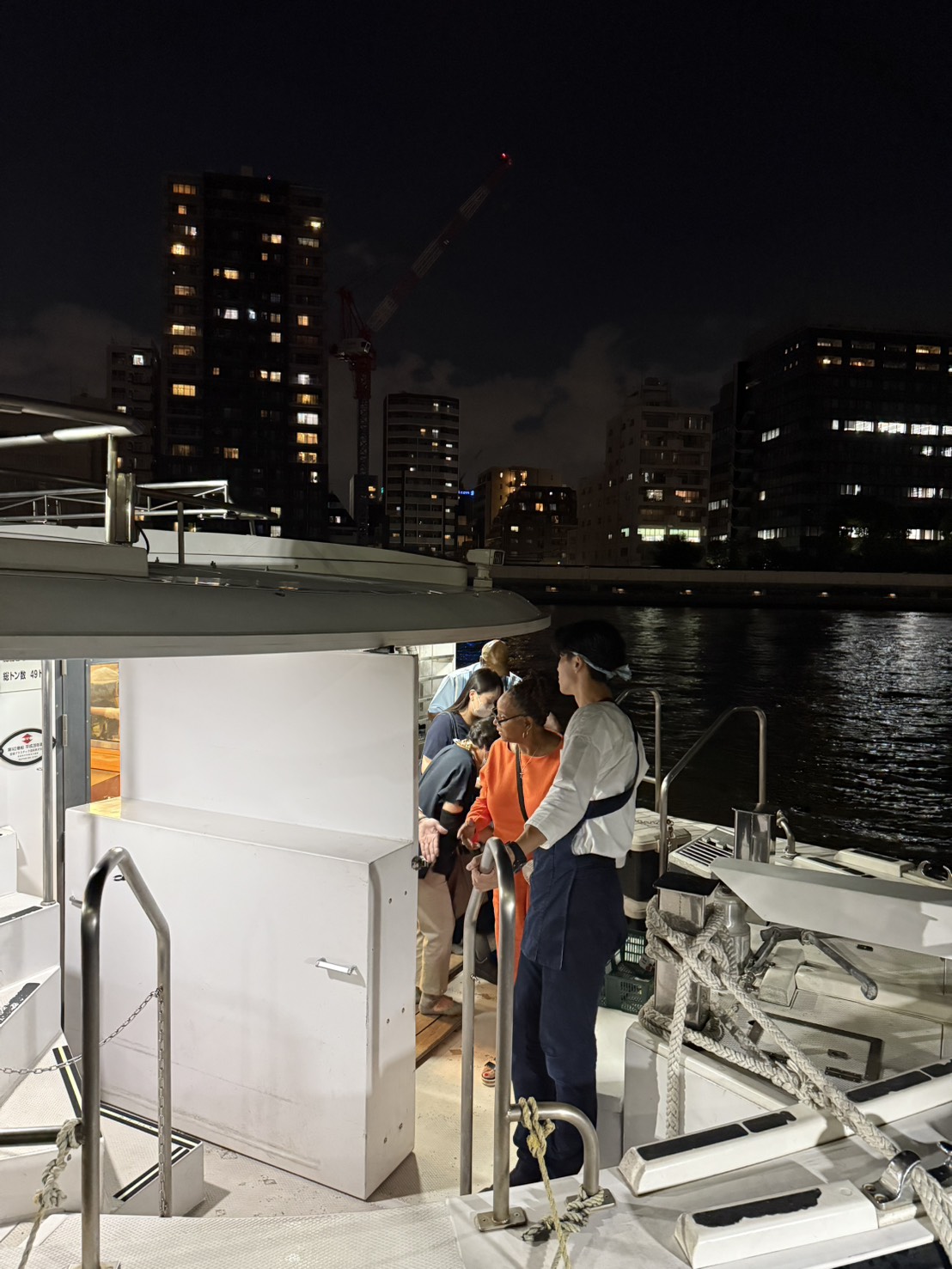 ナイトクルーズ船３